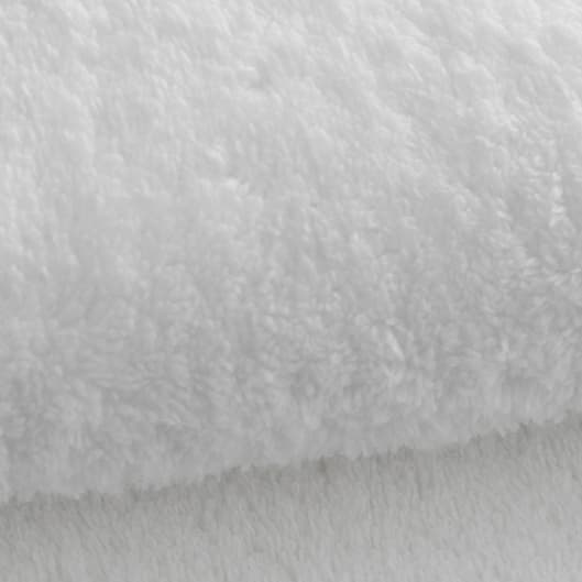 Signature Cut+Gloss+Blowout at Beautymix.Phx in Glendale, AZ